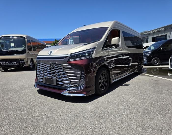 2026款黑色现车多少钱尊龙凯时网站丰田海狮9座(图3) 2026款黑色现车多少钱尊龙凯时网站丰田海狮9座(图3)