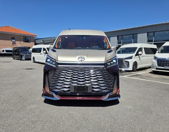 2026款黑色现车多少钱尊龙凯时网站丰田海狮9座(图6) 2026款黑色现车多少钱尊龙凯时网站丰田海狮9座(图6)