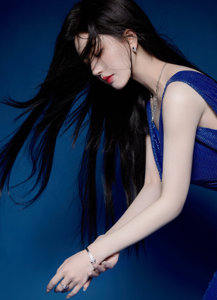 一区忘忧草欢迎您凯时尊龙人生老狼